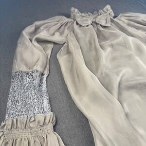 Gracia Ruffled Bow Neck Cold Shoulder Sheer Mesh Sleeve Blouse Top S‎